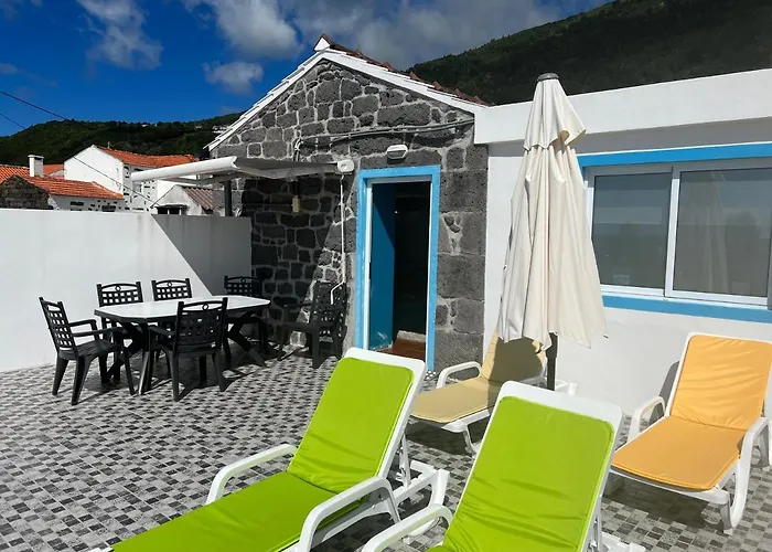 Casa Da Abrotea 라제스 두 피코