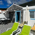 Casa Da Abrotea Lajes do Pico