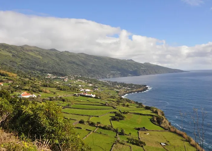 Casa Da Abrotea Lajes do Pico